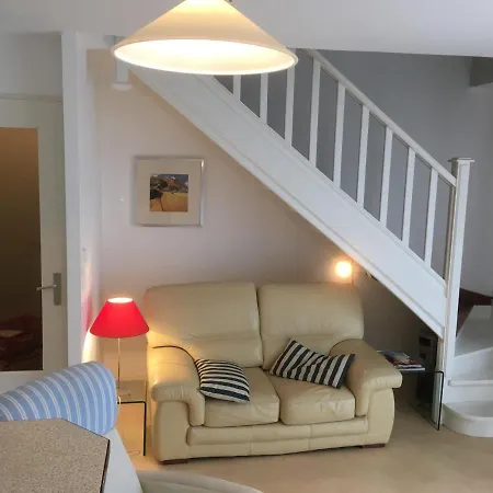 Duplex T4 Idealement Situe Entre La Place Du Marche Et Le Bord De Apartament *