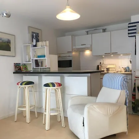 Duplex T4 Idealement Situe Entre La Place Du Marche Et Le Bord De