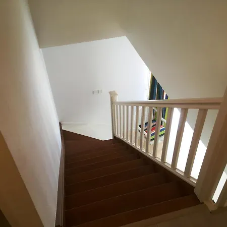 Appartamento Duplex T4 Idéalement Situé Entre La Place Du Marché Et Le Bord De